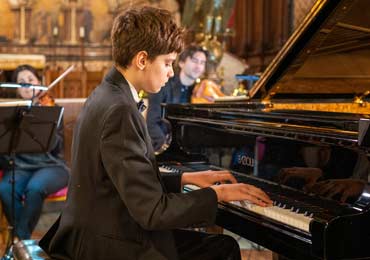 Young soloists with Camerata Tchaikovsky 5 February 2022 St Mark's Hamilton Terrace